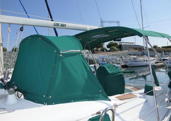 Beneteau 361 image