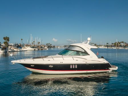 Cruisers Yachts 420 Express image