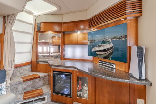 Cruisers Yachts 420 Express image