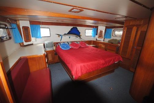 Marine-trader 62-MED-YACHT image