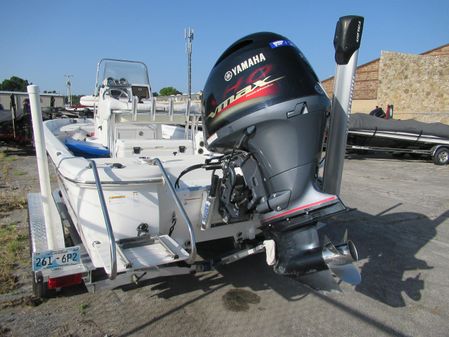 Nauticstar 214-XTS-SHALLOW-BAY image