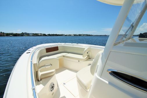 Cobia 280 CC with Seakeeper image