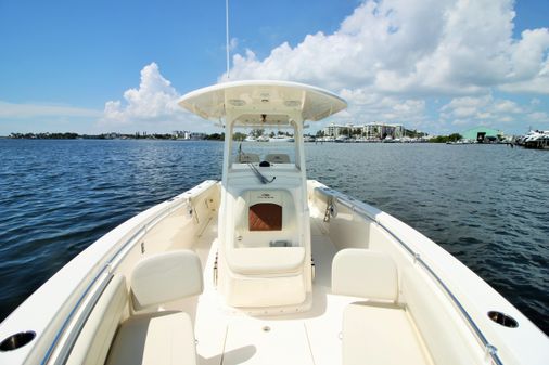 Cobia 280 CC with Seakeeper image