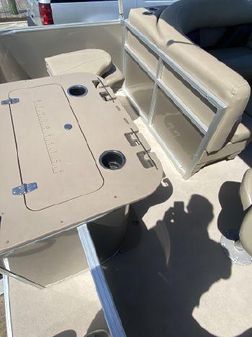 Sylvan Mirage 8520 image