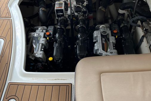 Sea Ray 350DA image