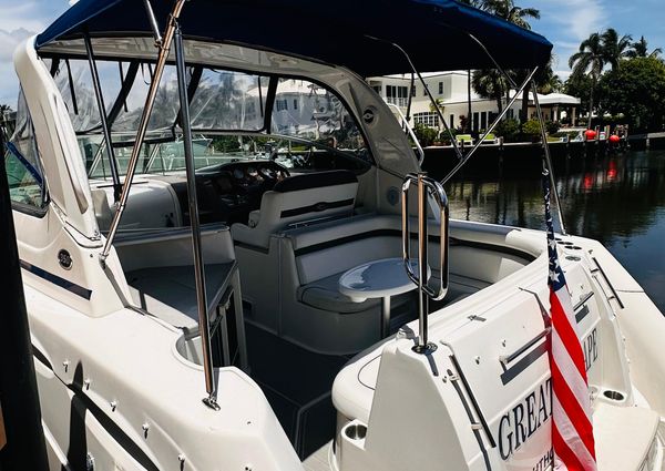 Rinker 350 Express Cruiser image