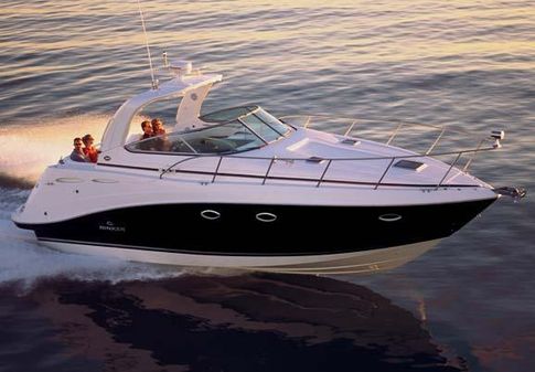 Rinker 350 Express Cruiser image