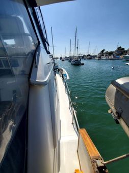 Sea Ray 415 Aft Cabin image