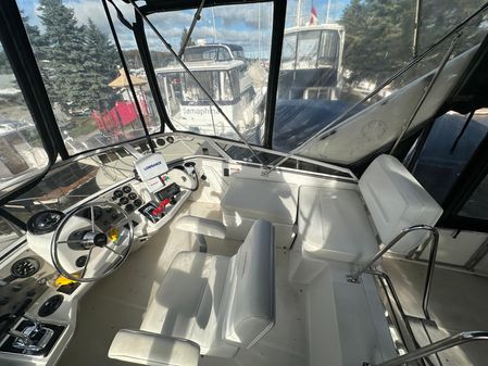 Carver 325-AFT-COCKPIT-MOTORYACHT image