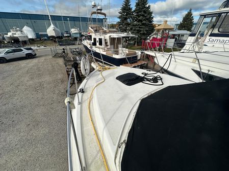 Carver 325-AFT-COCKPIT-MOTORYACHT image