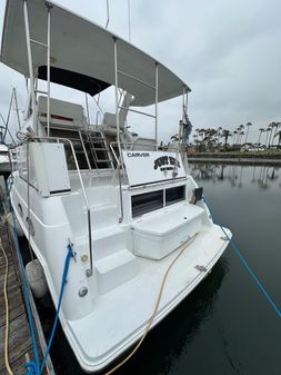 Carver 326 Motor Yacht image