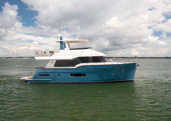 Outer Reef Trident 620 Trident image