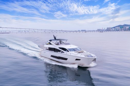 Sunseeker 86 image