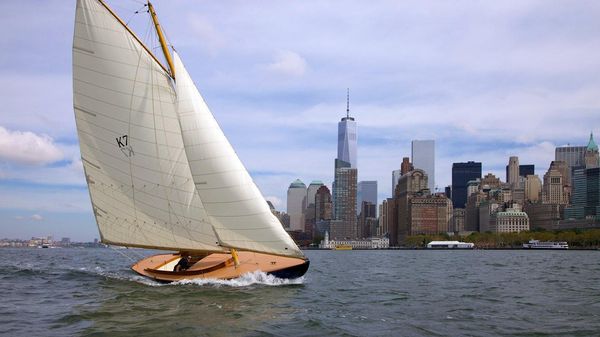 Herreshoff Buzzards Bay 18