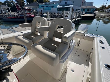 Boston Whaler 250 Outrage image