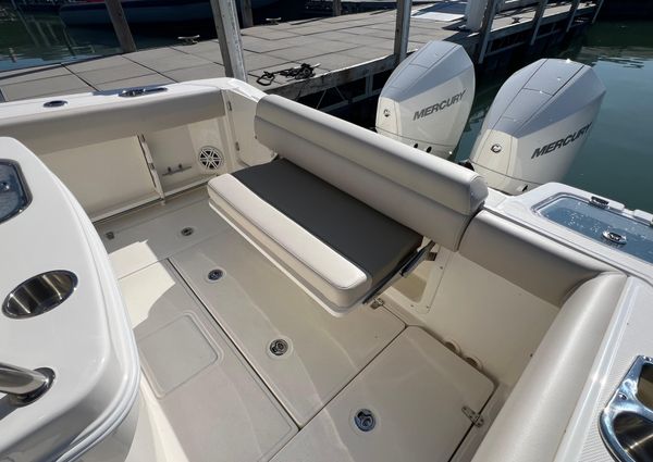 Boston Whaler 250 Outrage image