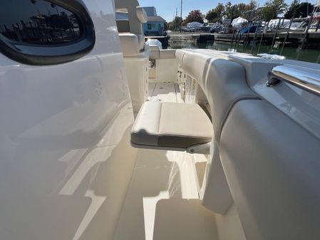 Boston Whaler 250 Outrage image