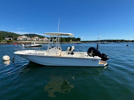 Boston Whaler 210 Montauk image