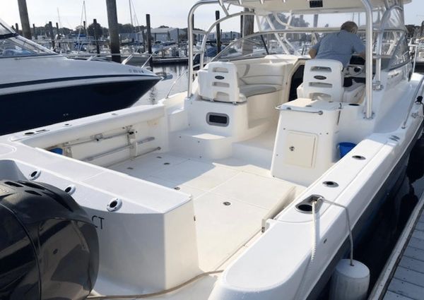 Boston Whaler 305 Conquest image