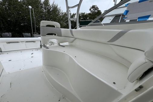 Boston Whaler 305 Conquest image