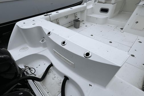 Boston Whaler 305 Conquest image