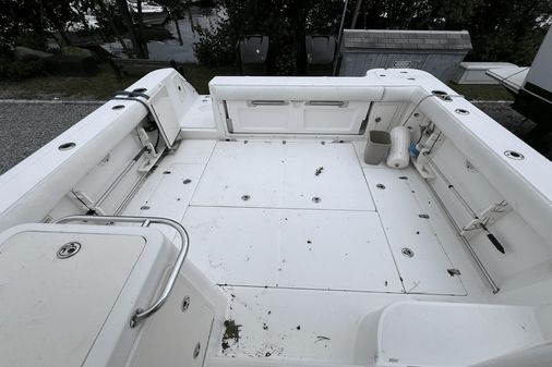 Boston Whaler 305 Conquest image