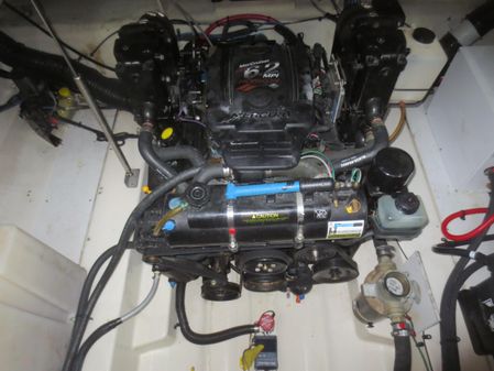 Sea Ray 270 AJ image