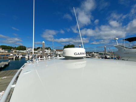 Intrepid 375 Walkaround image