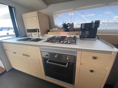 Fountaine Pajot Catamaran Aura 51 image