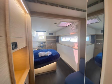 Fountaine Pajot Catamaran Aura 51 image