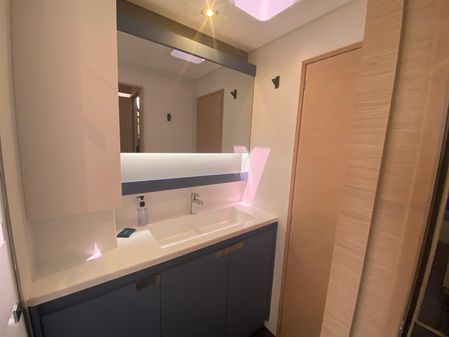 Fountaine Pajot Catamaran Aura 51 image