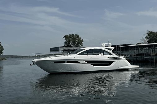 Cruisers Yachts 50 Cantius image