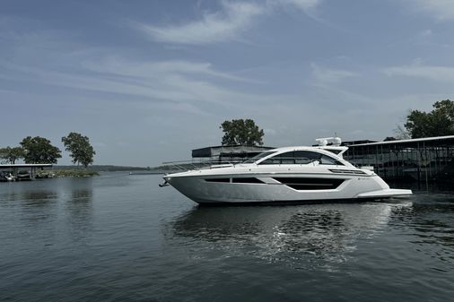 Cruisers Yachts 50 Cantius image