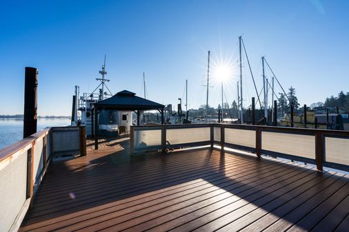 Tugboat Liveaboard image