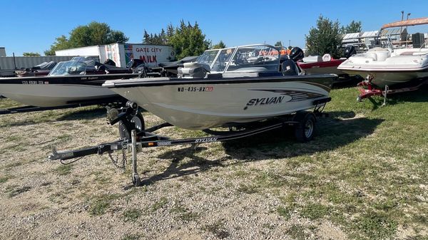 Sylvan 1600 Pro Sport