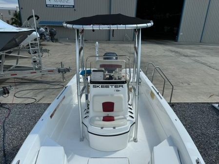 Skeeter ZX2250 Bay image