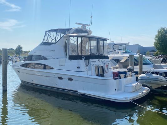 Carver 444 Cockpit Motor Yacht - main image