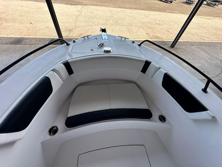 Edgewater 208CC-CENTER-CONSOLE image