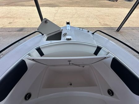 Edgewater 208CC-CENTER-CONSOLE image