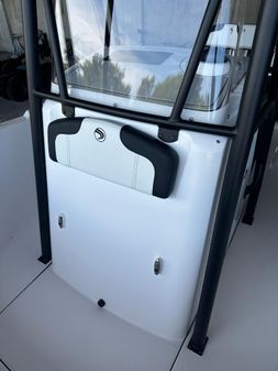 Edgewater 208CC-CENTER-CONSOLE image