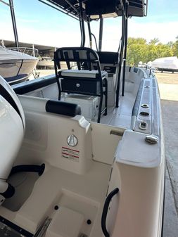 Edgewater 208CC-CENTER-CONSOLE image