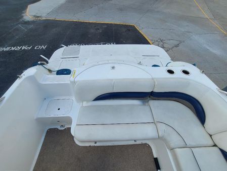 Hurricane 201 Sport Deck image