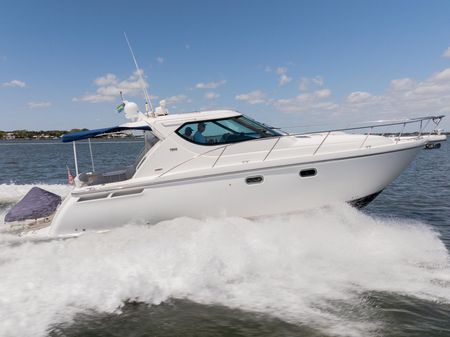 Tiara Yachts 4300 Sovran image