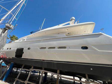 Ferretti Yachts 731 image