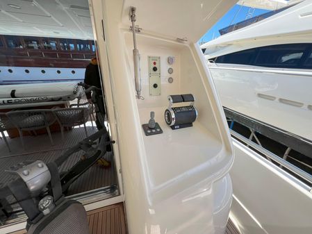 Ferretti Yachts 731 image