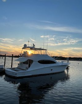 Hatteras 68 Convertible image