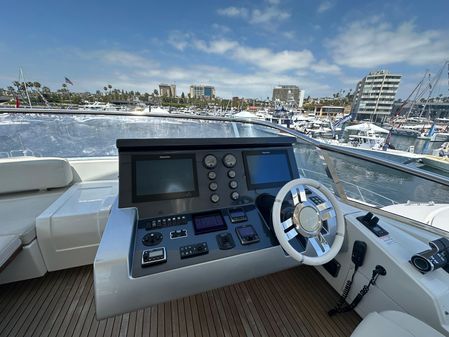 Azimut 80 Flybridge image