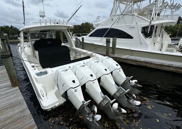 Boston Whaler 420 Outrage image