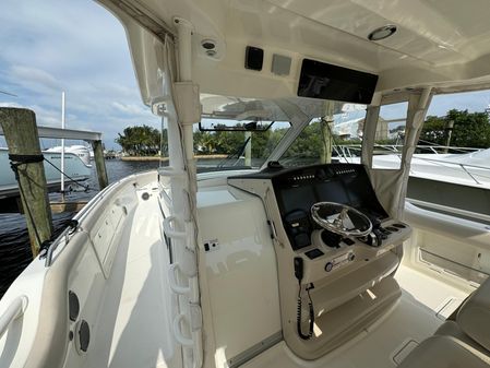 Boston Whaler 420 Outrage image