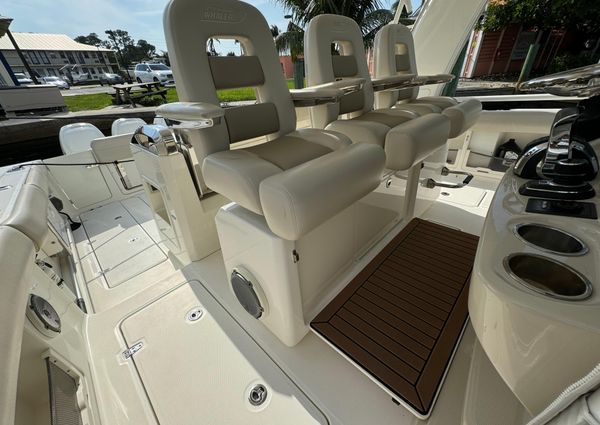 Boston Whaler 420 Outrage image